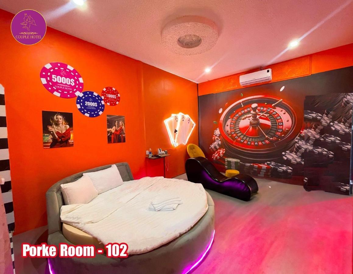 Couple Hotel - Khach San Tinh Yeu Buon Ko Sir ภายนอก รูปภาพ