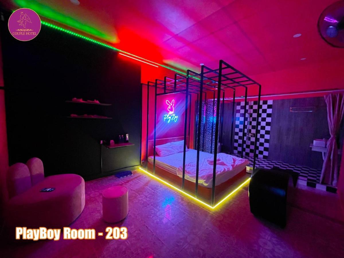 Couple Hotel - Khach San Tinh Yeu Buon Ko Sir ภายนอก รูปภาพ